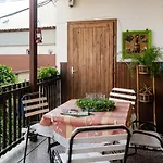 Vadkacsa Apartmanhaz Medencevel 扎马迪