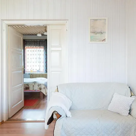 Apartment Vadkacsa Apartmanhaz Medencevel Zamardi