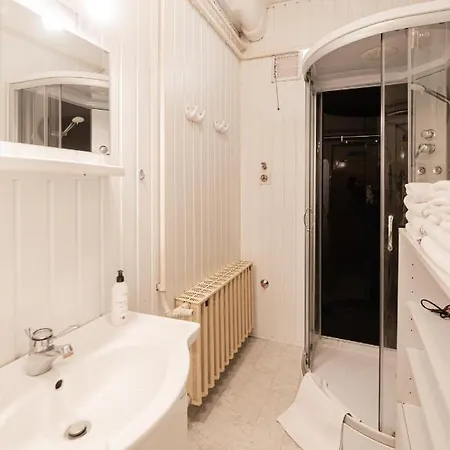 Apartment Vadkacsa Apartmanhaz Medencevel *