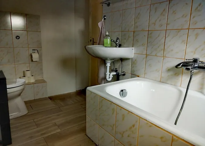 דירה Vadkacsa Apartmanhaz Medencevel